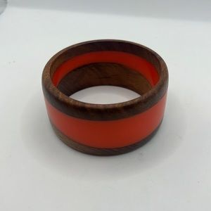 Wooden lucite inlay bangle 70s style plus size